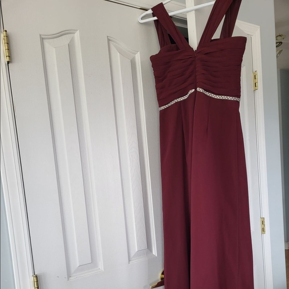 Prom dress - Picture 3 of 5